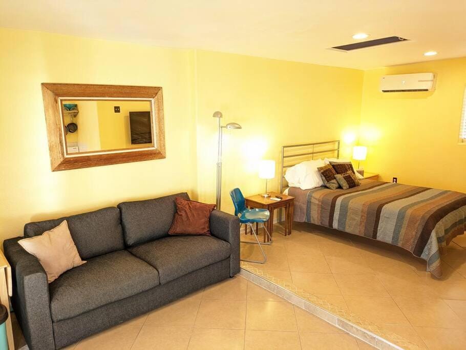 Living room, air conditioner