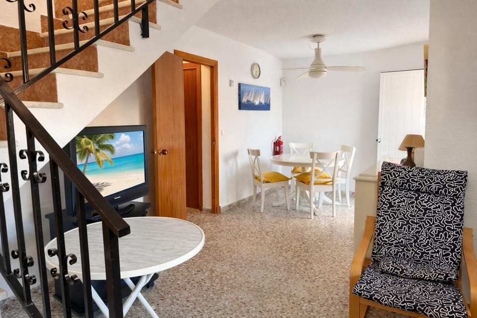 Acogedor Adosado para Vacaciones Familiares House in Puerto de Mazarrón