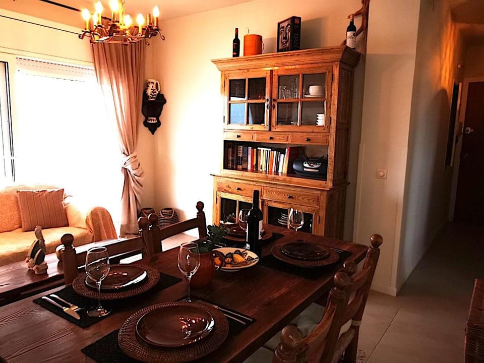 Apartamento en primera línea de mar en Platja d'Aro, tranquilo y soleado, con terraza y parking - ES-209-23 Apartment in Platja d'Aro
