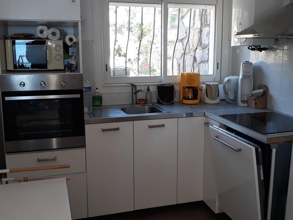 Villa familiale 8 pers, jardin, BBQ, proche mer - Les Issambres - FR-1-768-28 Villa in Roquebrune-sur-Argens