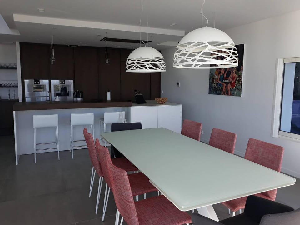 Villa Californienne avec Piscine Privée et Climatisation - FR-1-768-37 Villa in Roquebrune-sur-Argens