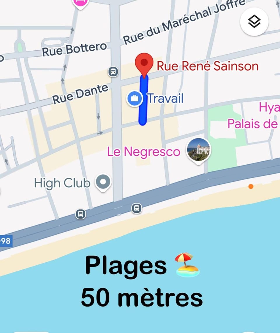 Une atypique et merveilleuse Petite maison en plein cœur de Nice, à proximité de la mer et des plages Apartment in Nice