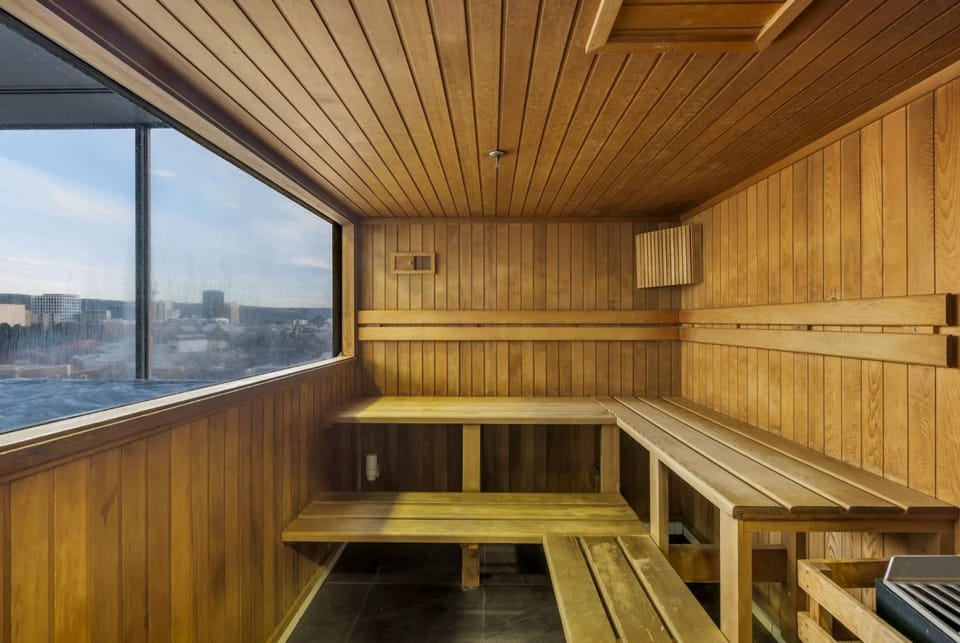 2BR CBD Apt Swimming Pool Sauna SPA CBD Apartment in Adelaide