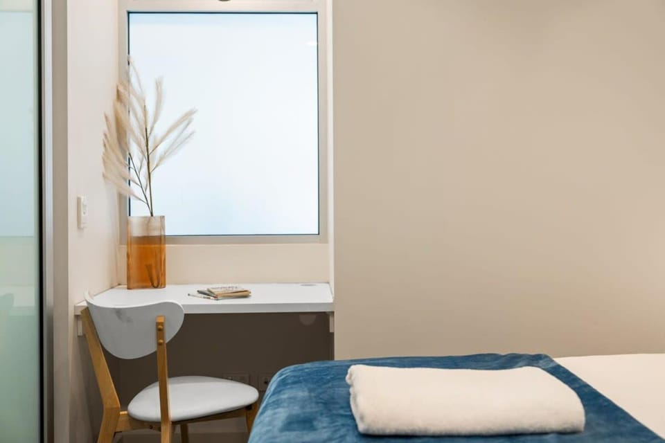 2BR CBD Apt Swimming Pool Sauna SPA CBD Apartment in Adelaide