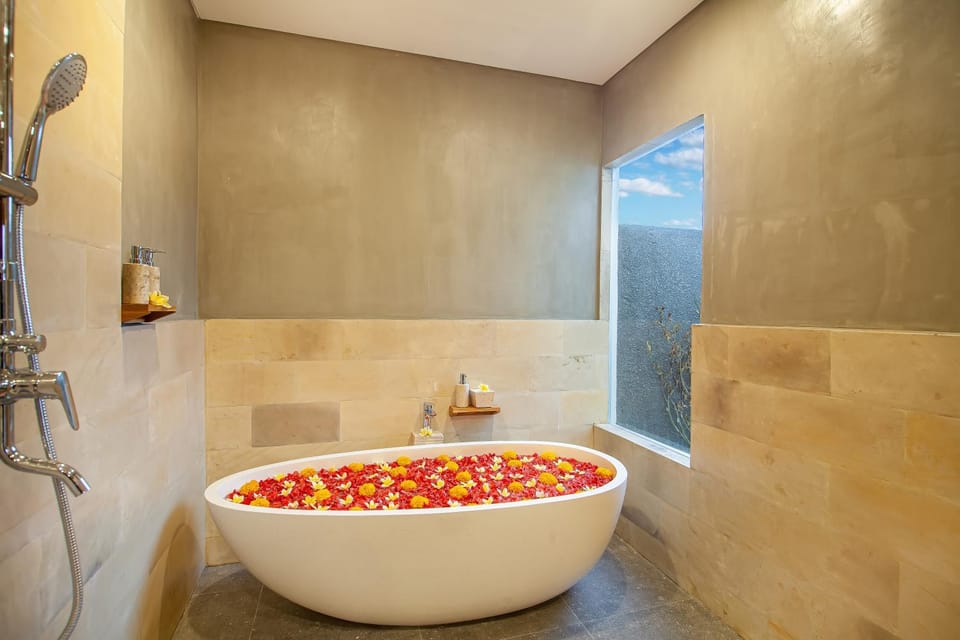 Bathroom, Bath