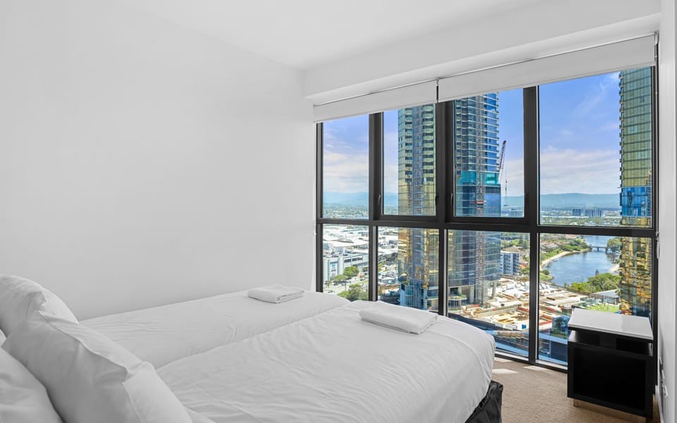 Convenient Located 2 Bedroom Apartment Next to Casino Apartment in Gold Coast
