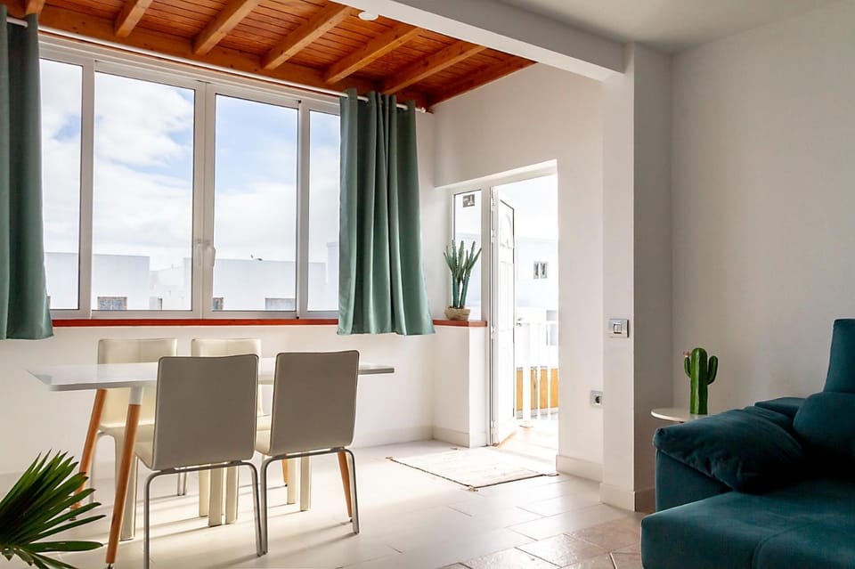 Puerto del Carmen Las caracolas Acogedor espacioso y luminoso apartamento cerca del mar Apartment in Puerto del Carmen