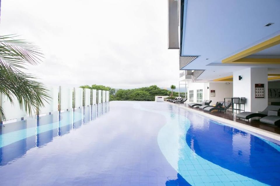 Property building, Swimming pool, Swimming pool