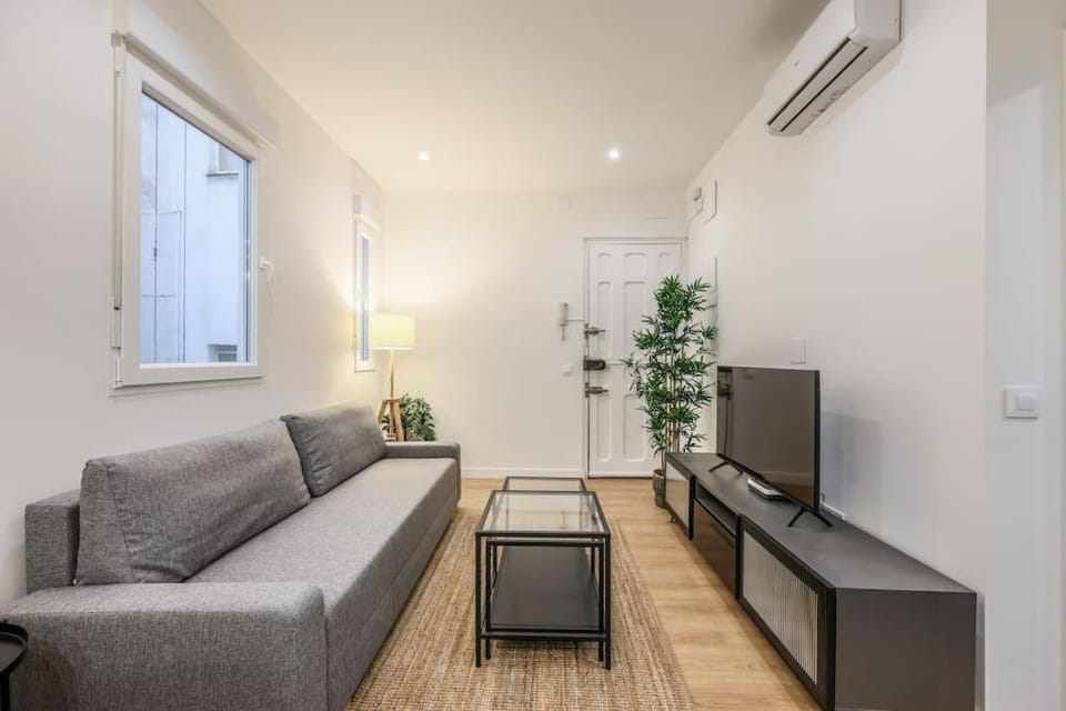 MyHouseSpain - Glamour y confort cerca del Retiro Apartment in Madrid