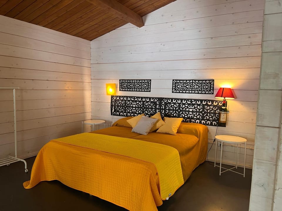 Miniglamp E.V. - Camping Chalet in Ischia