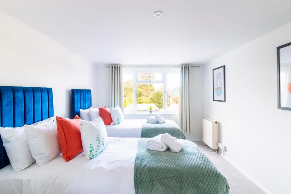 Incredible Sea View 2 bedroom Beach Apartment Apartment in Bournemouth