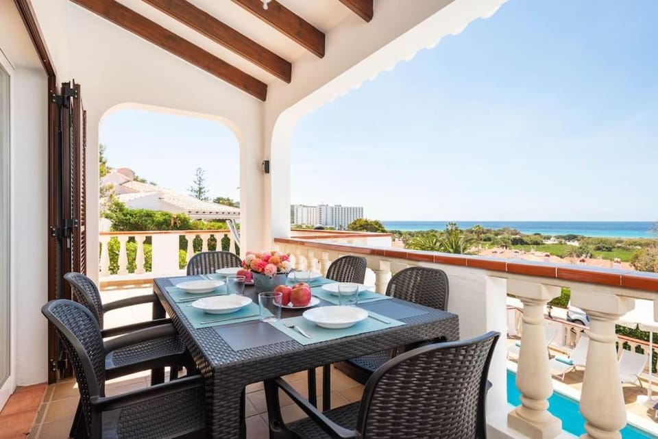 Balcony/Terrace, Dining area
