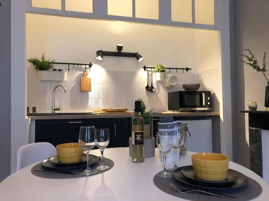 Studio au pied de la cité Apartment in Carcassonne