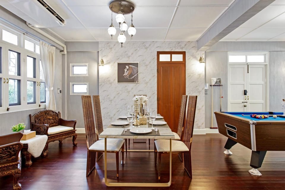 Sathorn Private Pool Villa Villa in Bangkok