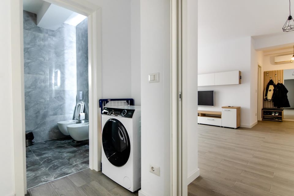 towels, washing machine, dryer