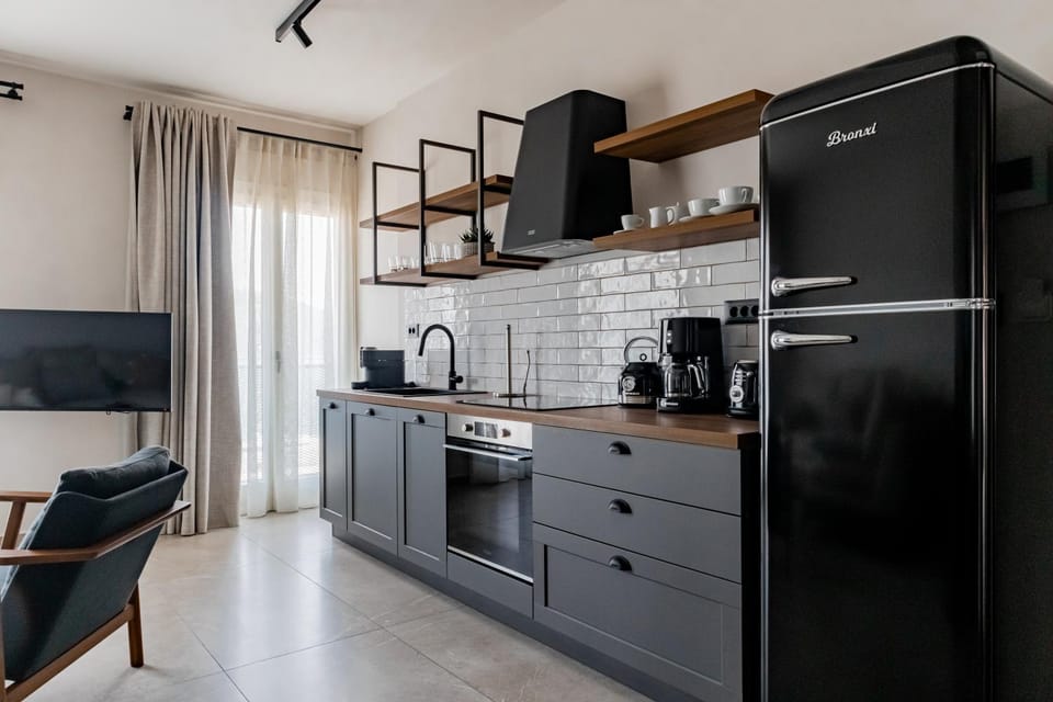 Kitchen or kitchenette, pet friendly