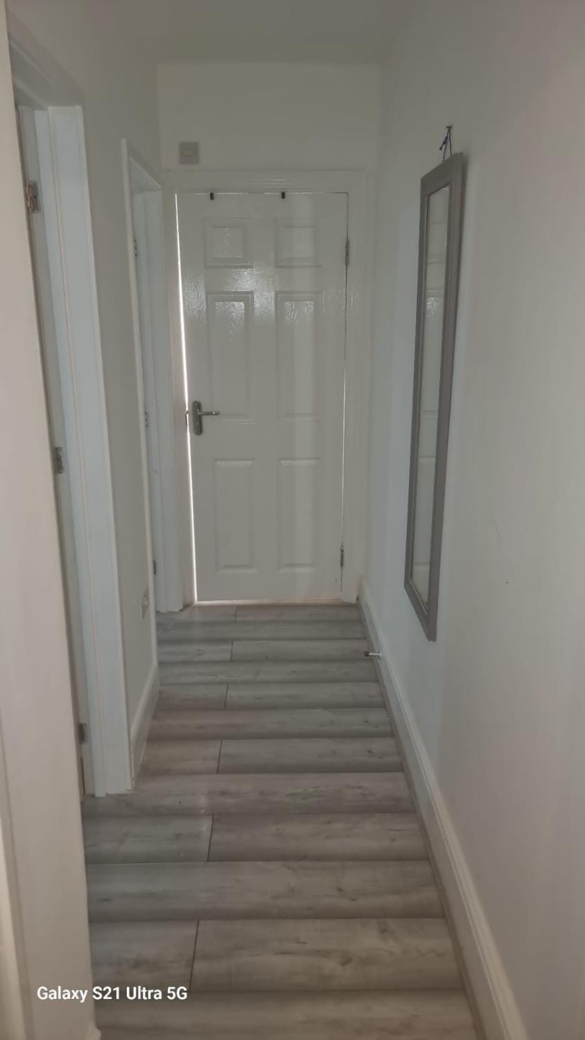 R J 2 bedroom apartment Apartment in London Borough of Harrow