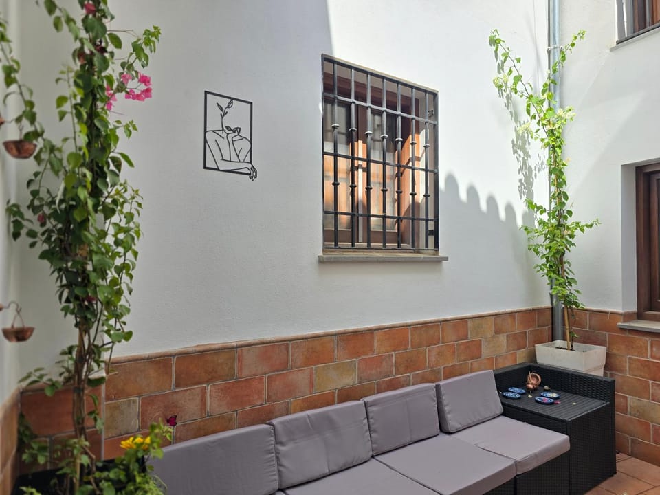 Patio, Day