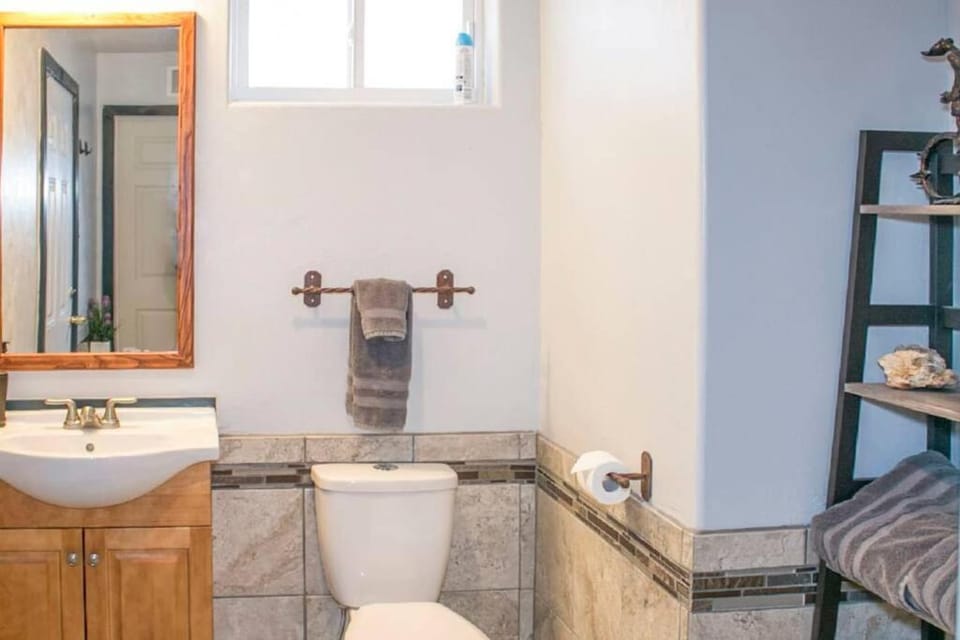 Redrock Moab Tiny House w Large Loft Site 8 House in Spanish Valley