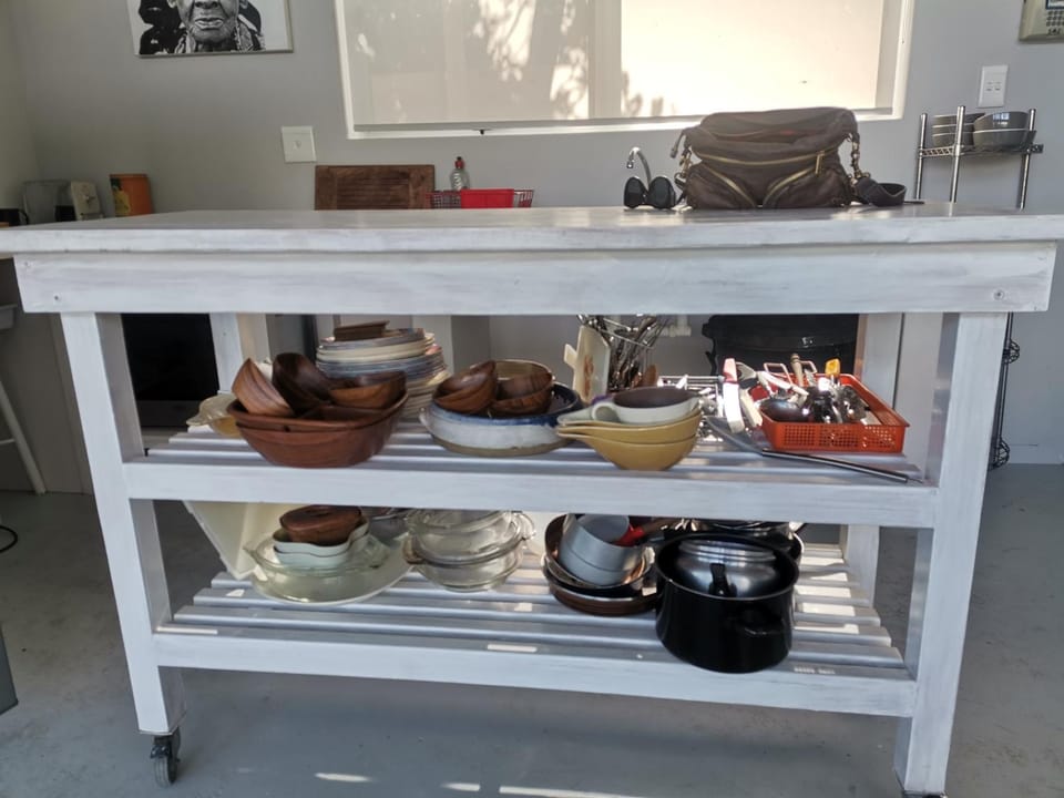 Kitchen or kitchenette, Kitchen or kitchenette