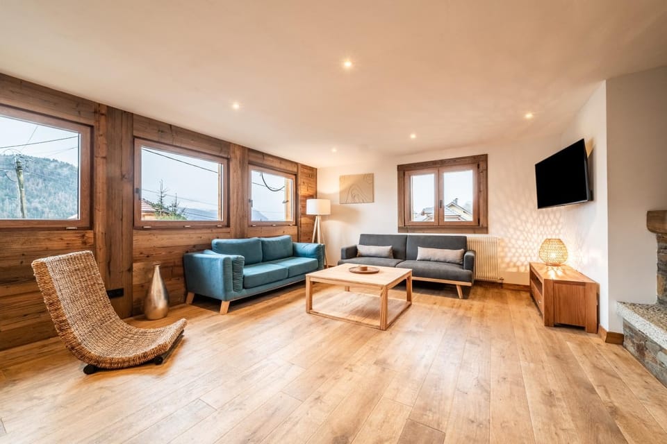 Property building, Living room
