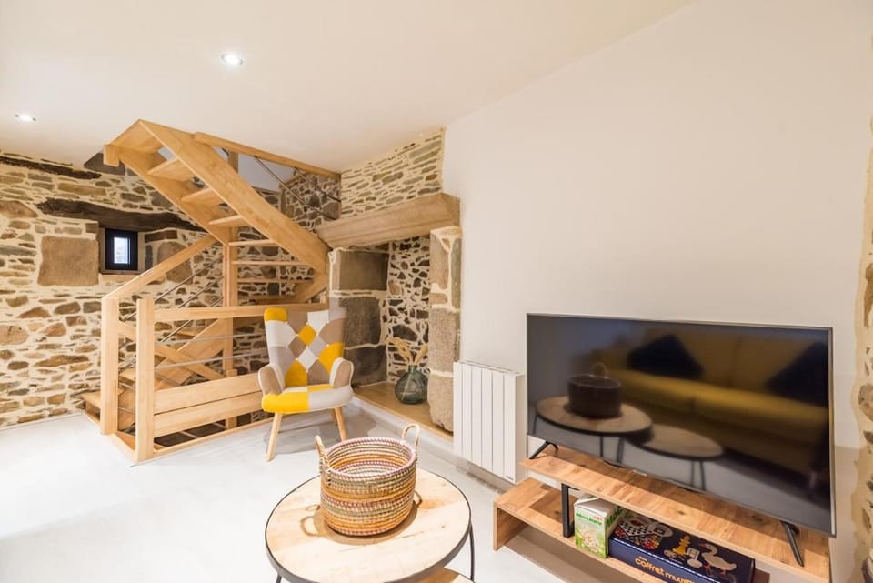Manoir de Kervegan : Le Logis du P’tit Levant Bed and Breakfast in Lannion