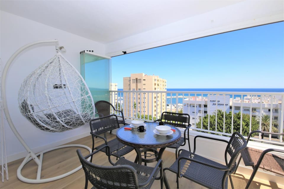 Balcony/Terrace, Balcony/Terrace, Seating area, Dining area, Sea view