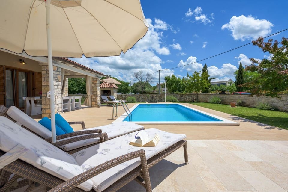 Villa Neo Villa in Istria County