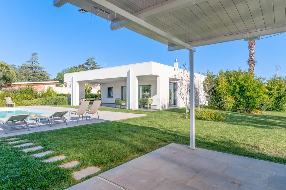 Day, Garden, Pool view
