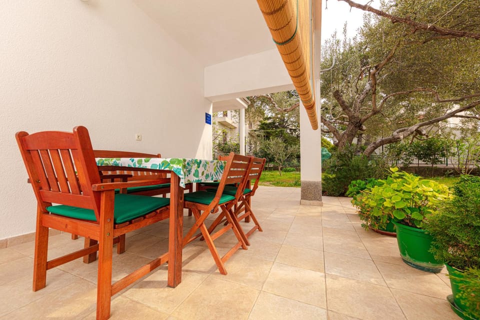 Garden, Balcony/Terrace