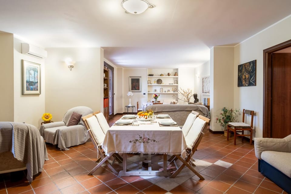 Property building, Living room