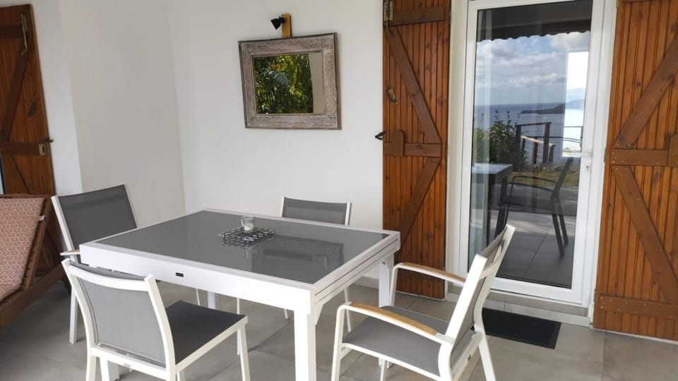 Magnifique vue mer sur baie de Malendure Apartment in Bouillante