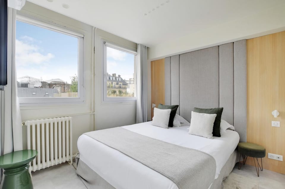 Residence Champs Elysees - Ponthieu Apartment in Paris