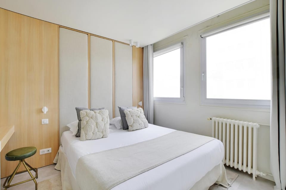 Residence Champs Elysees - Ponthieu Apartment in Paris