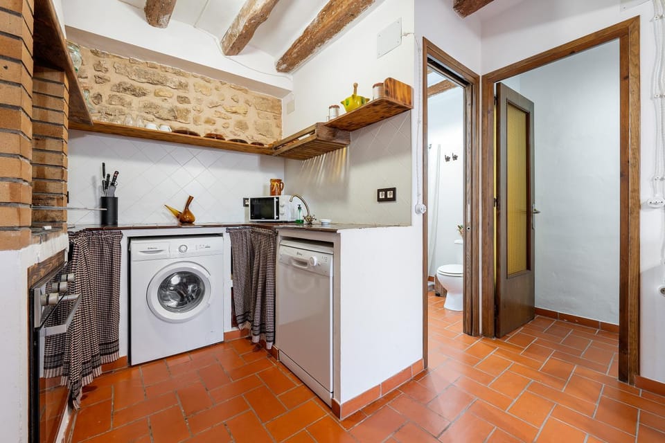 Bathroom, Living room