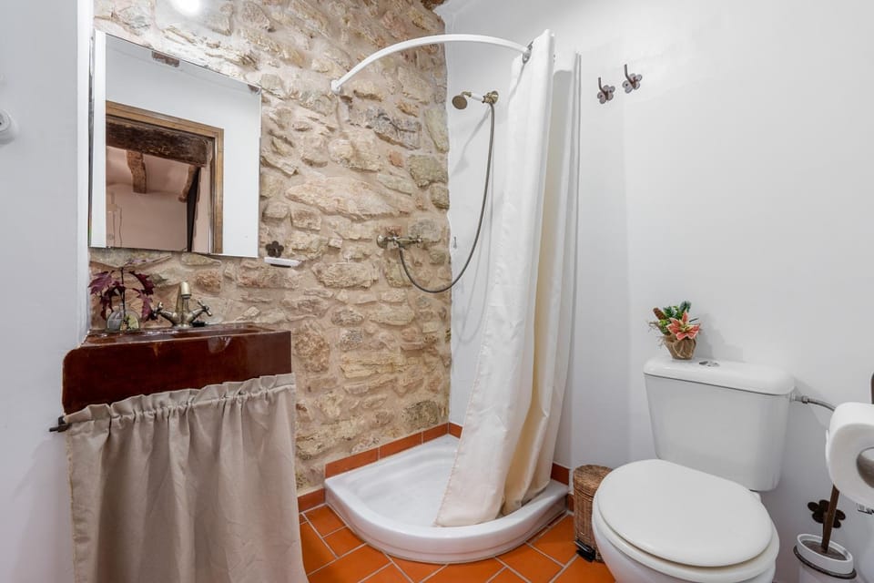 Bathroom, Living room