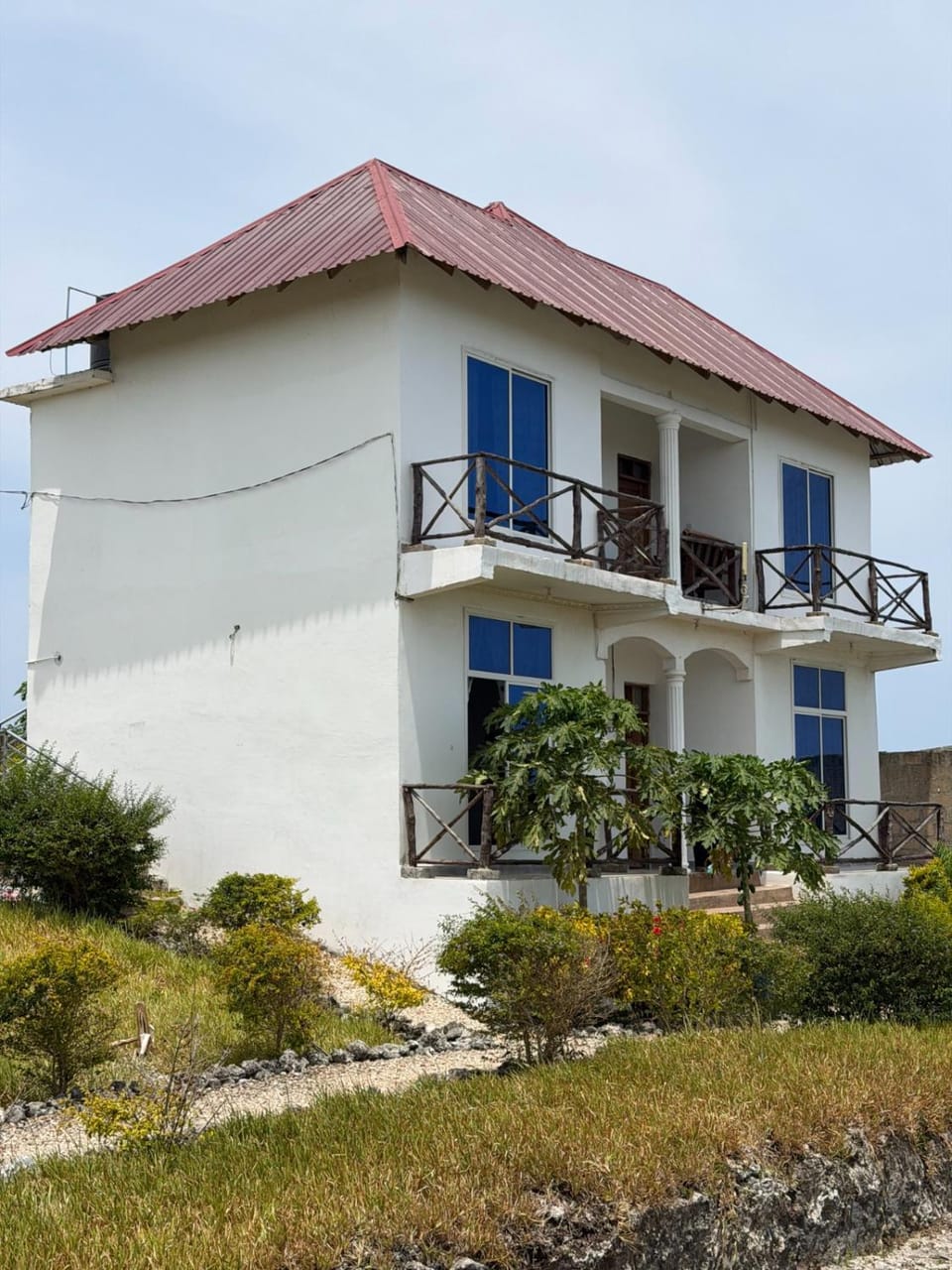 Property building, Day, Garden, View (from property/room), Balcony/Terrace, Garden view
