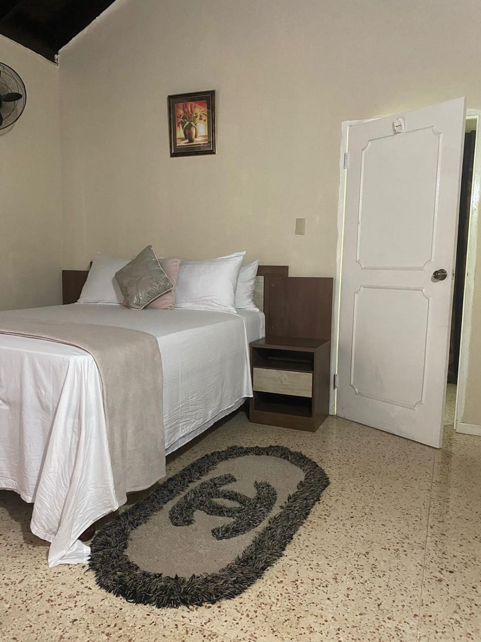 Lachemar Guest House Bed and Breakfast in St. Ann Parish