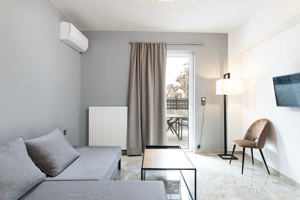 Living room, Seating area, air conditioner