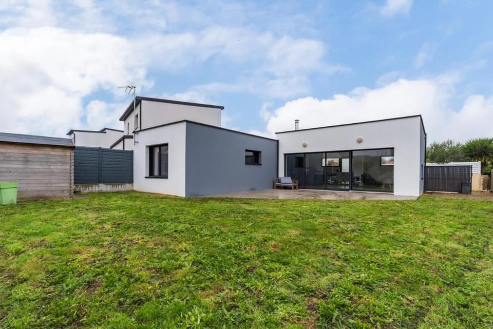 Maison familiale à Trégastel - proche des plages Bed and Breakfast in Trégastel