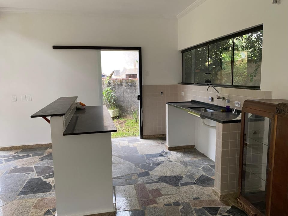 Casa com quintal grande Bed and Breakfast in Ubatuba