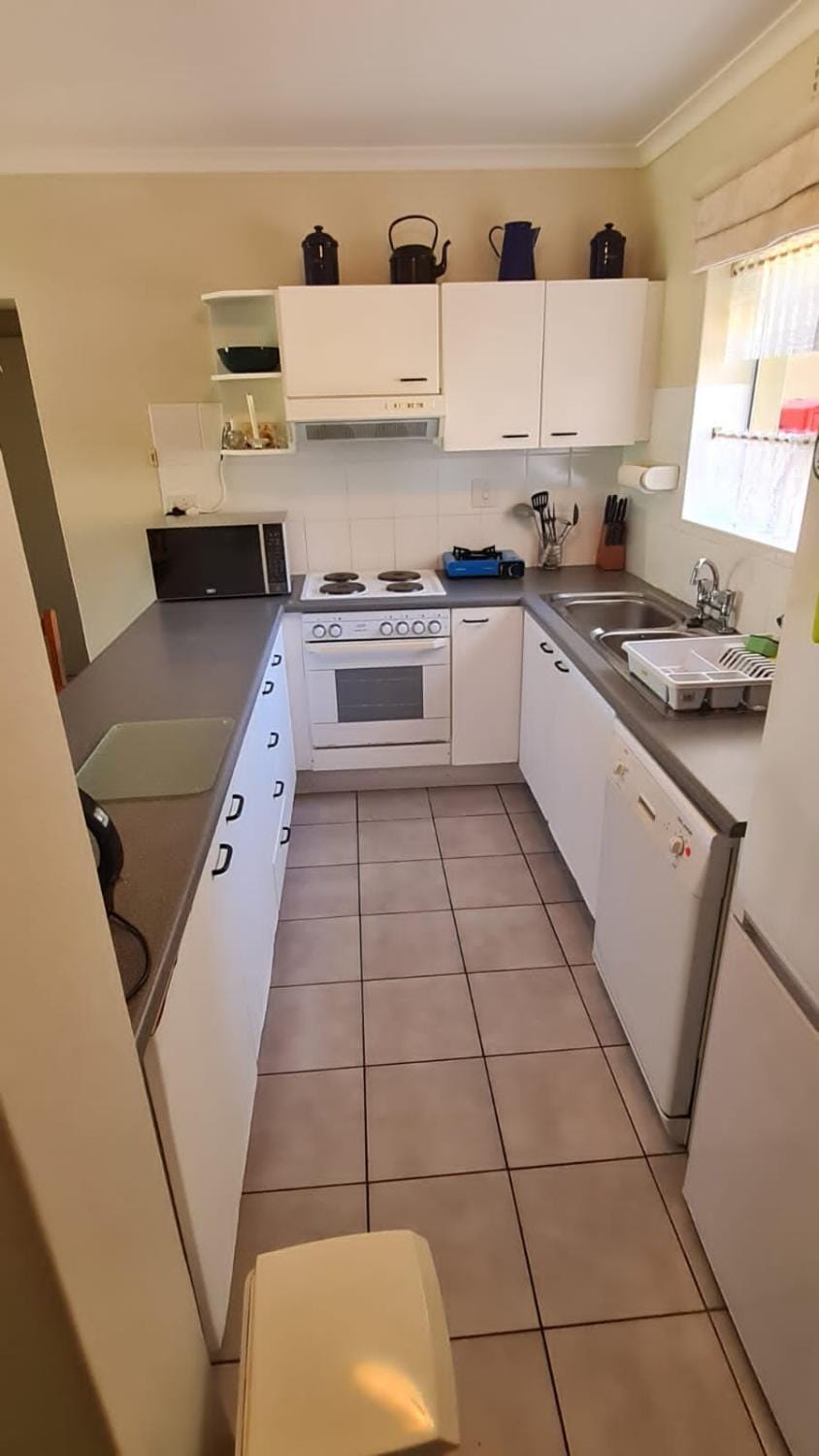 Kitchen or kitchenette, dishwasher, minibar, pet friendly, stove, toaster