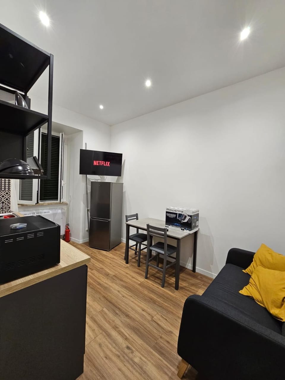 TV and multimedia, Living room, Dining area, minibar, oven, pet friendly, kitchen