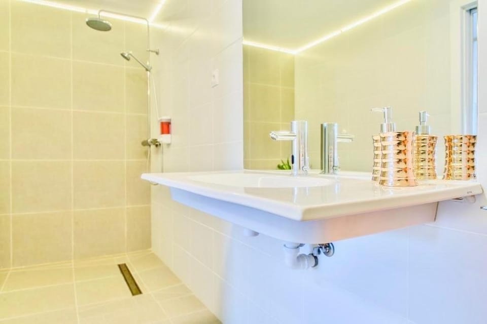 Céntrico apartamento movilidad reducida Apartment in Malaga