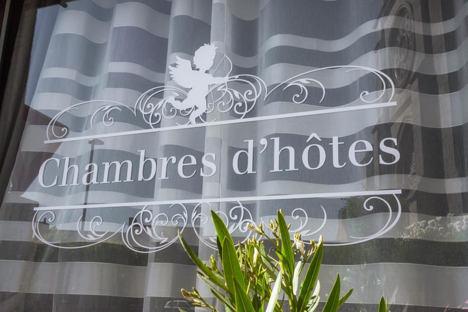 Property logo or sign