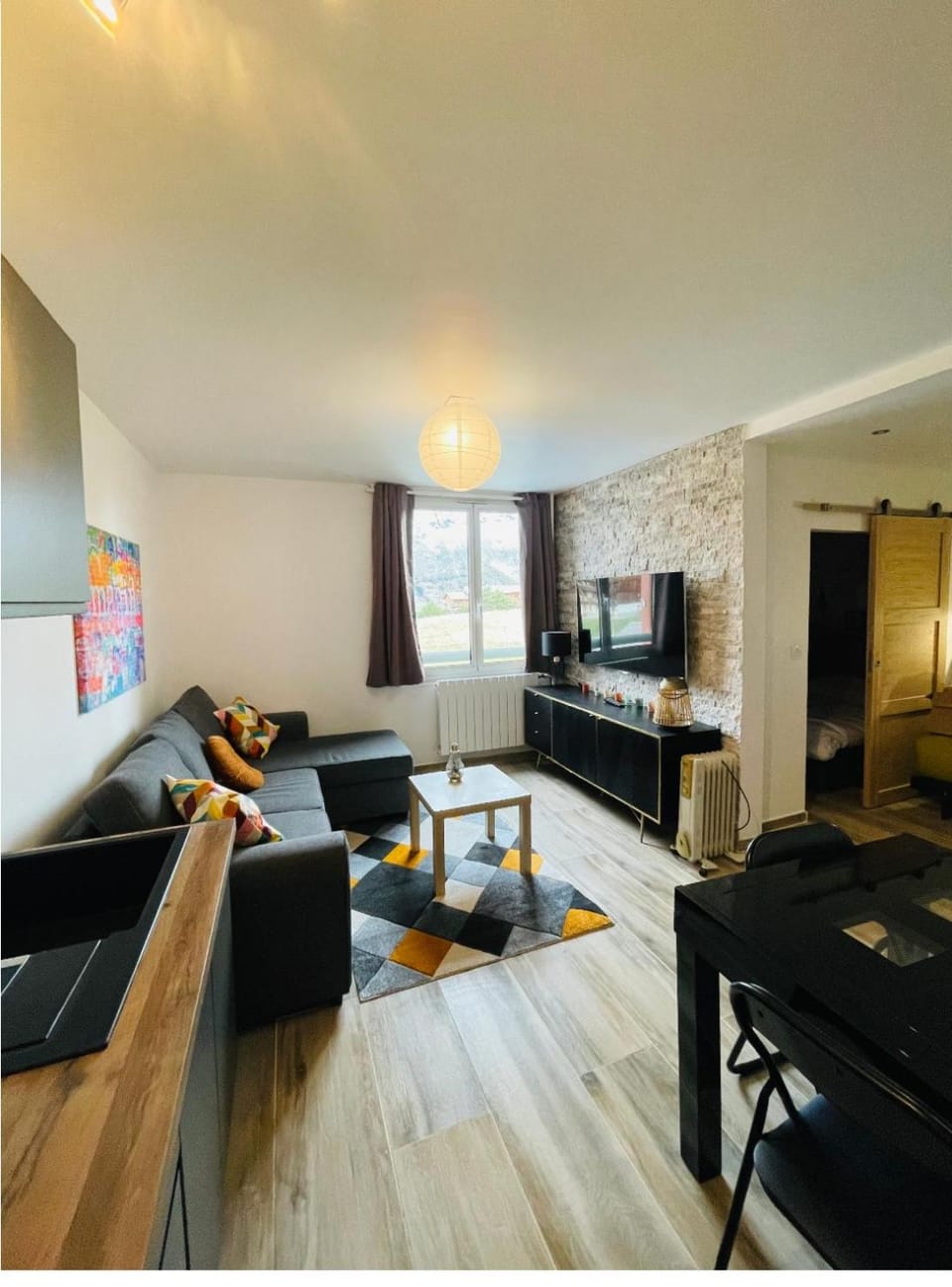 Communal lounge/ TV room