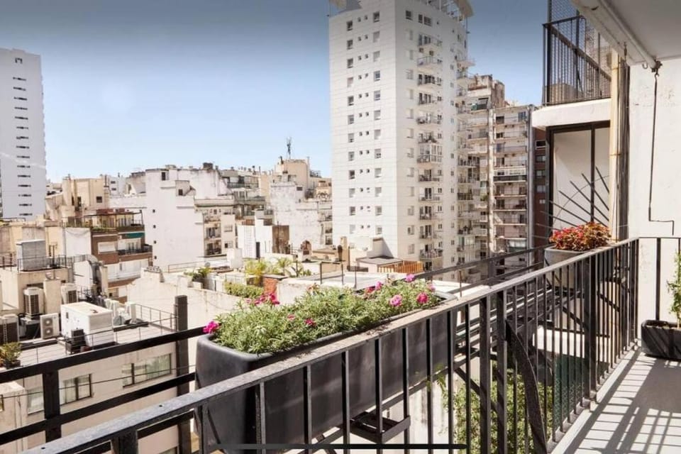 Recoleta at a Spacious & Bright Apt by Carpincho RE Apartment in Buenos Aires