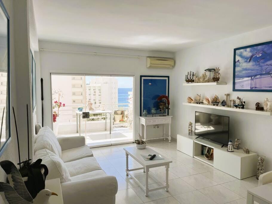 Marbella Center 4 Persones- Beach 200m - . Parking Apartment in Marbella
