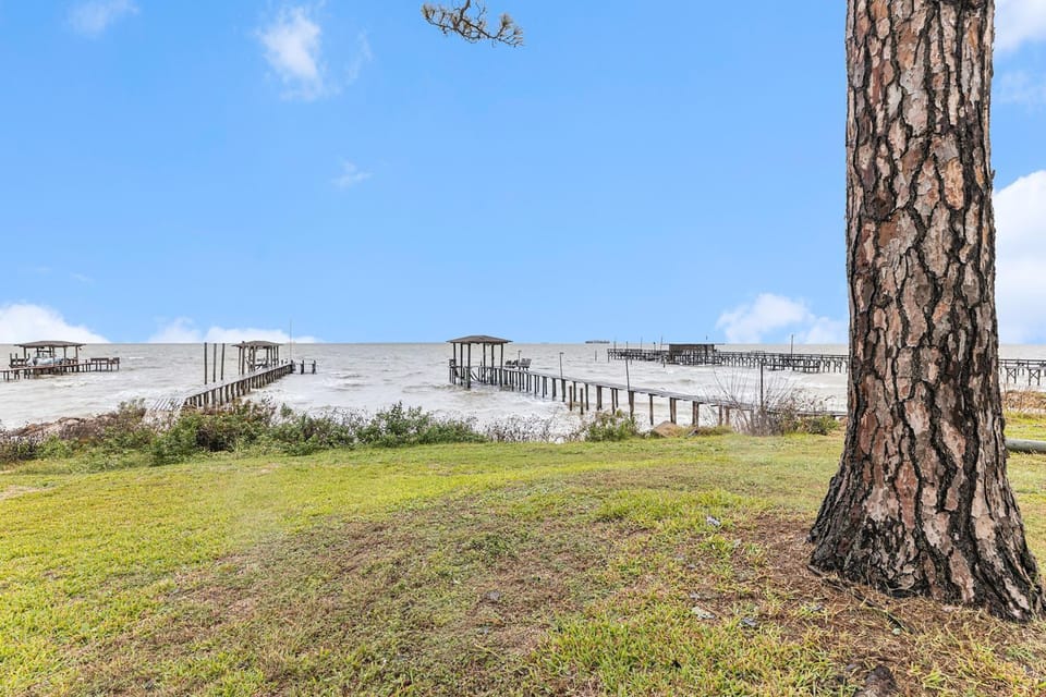 Pink Flamingo Hideaway House in San Leon