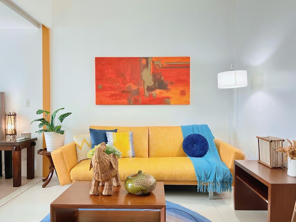 Living room, Decorative detail